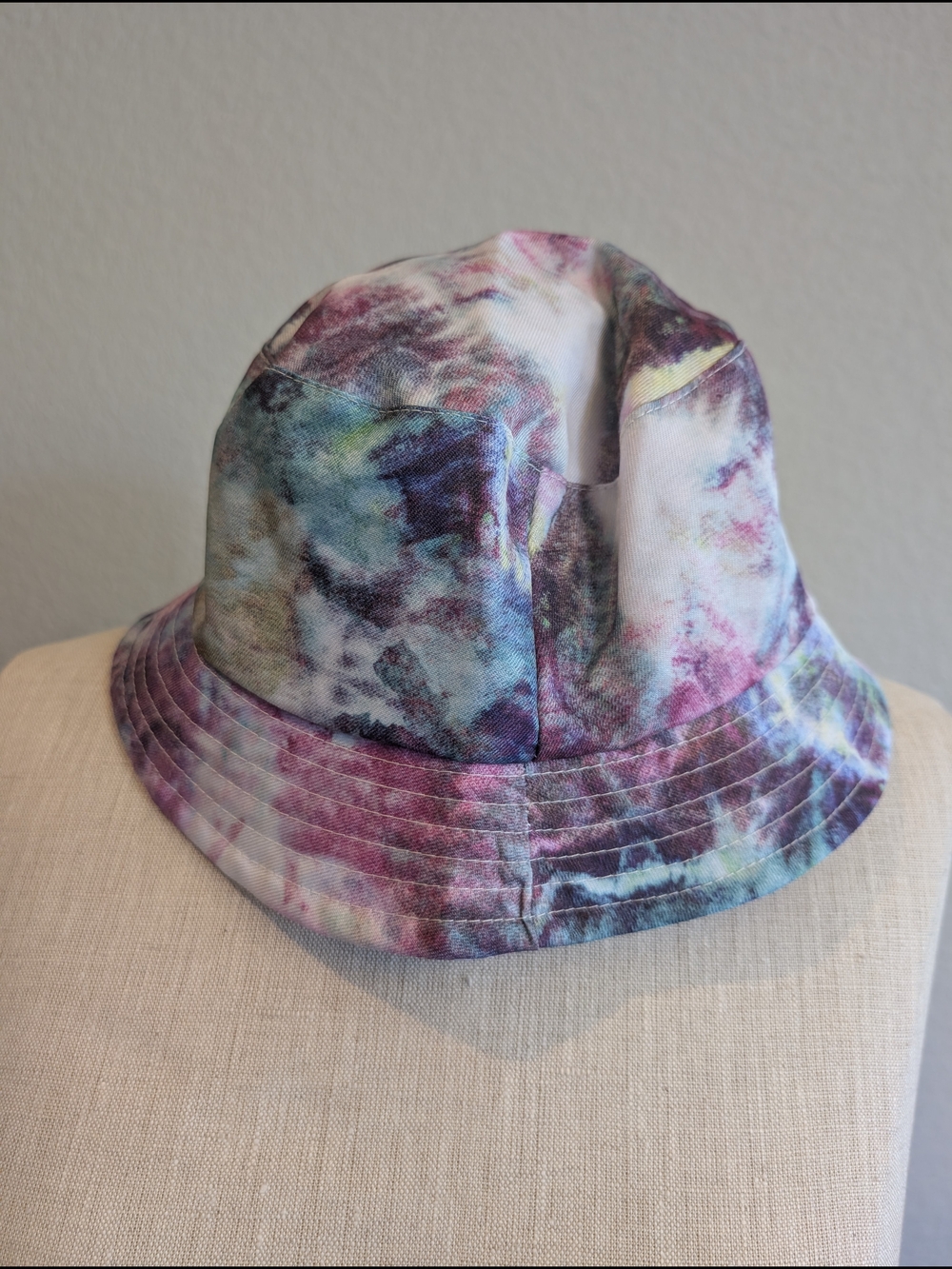 Kid's Tie-Dye Multicolor Bucket Hat